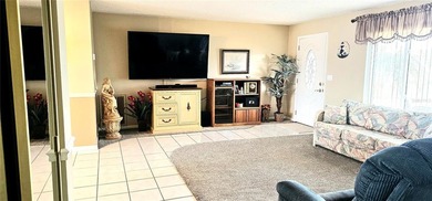 Located in the very desirable and affordable Mainlands of on Mainlands Golf Club in Florida - for sale on GolfHomes.com, golf home, golf lot