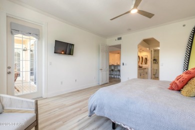 Completely Remodeled 2BR/2BA Condo in Harbour Village - $50K+ in on Harbour Village Golf and Yacht Club in Florida - for sale on GolfHomes.com, golf home, golf lot