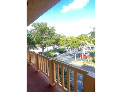 JUST REDUCED!!!This charming corner unit is nestled in Rokest on Colony West Country Club in Florida - for sale on GolfHomes.com, golf home, golf lot