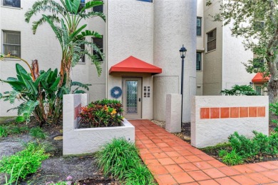 Best Value on Sarasota Bay--Rare Corner Penthouse with Sunset on IMG Academies Golf and Country Club in Florida - for sale on GolfHomes.com, golf home, golf lot