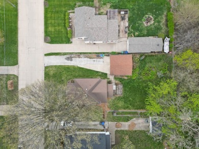 This Southside charmer has been meticulously maintained by the on Wakonda Club in Iowa - for sale on GolfHomes.com, golf home, golf lot