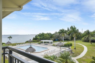 TOP FLOOR, END UNIT! Discover a slice of paradise at 6372 Palma on Isla Del Sol Yacht and Country Club in Florida - for sale on GolfHomes.com, golf home, golf lot