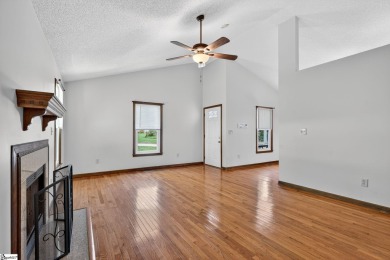 Move-in ready! This charming 3BR/2BA ranch sits on a level on Lakeview Golf Course in South Carolina - for sale on GolfHomes.com, golf home, golf lot