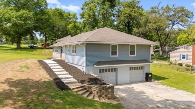 Red Bridge 4-bedroom, 2 1/2 bath raised ranch on spacious corner on Minor Park Golf Course in Missouri - for sale on GolfHomes.com, golf home, golf lot