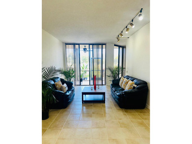 Stunning, updated 2/2 with 1,407 total sq ft, offering a bright on Inverrary Country Club in Florida - for sale on GolfHomes.com, golf home, golf lot