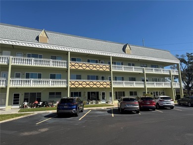 Under contract-accepting backup offers. Beautiful, fully on On Top Of The World Golf Course in Florida - for sale on GolfHomes.com, golf home, golf lot