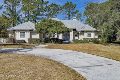 Looking for a house with great bones to make your own. This is on Magnolia Point Golf and Country Club in Florida - for sale on GolfHomes.com, golf home, golf lot