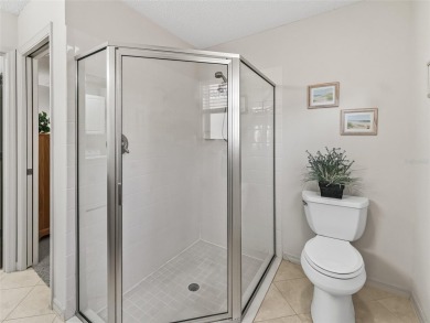 TURNKEY, BEAUTIFULLY FURNISHED  MOVE-IN READY - GOLF CART on The Links of Spruce Creek in Florida - for sale on GolfHomes.com, golf home, golf lot