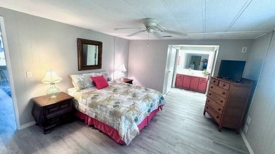 Welcome to Old Bridge Village Community on the Caloosahatchee on Riverbend Golf and Country Club in Florida - for sale on GolfHomes.com, golf home, golf lot