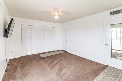 opportunity in sought-after Kings Point! This well-maintained on Kings Point Golf -Flanders Way in Florida - for sale on GolfHomes.com, golf home, golf lot