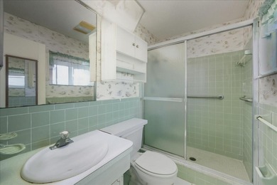 One or more photo(s) has been virtually staged. Welcome to 10197 on Mainlands Golf Club in Florida - for sale on GolfHomes.com, golf home, golf lot