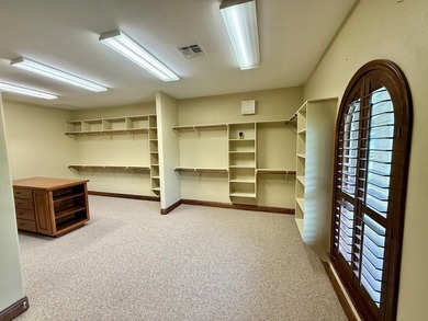 Stunning 2,675 sf 3BR or 4BR/2.5BA Golf Course Paradise! Wake up on Rayburn Country Club in Texas - for sale on GolfHomes.com, golf home, golf lot