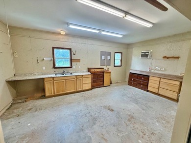 Stunning 2,675 sf 3BR or 4BR/2.5BA Golf Course Paradise! Wake up on Rayburn Country Club in Texas - for sale on GolfHomes.com, golf home, golf lot