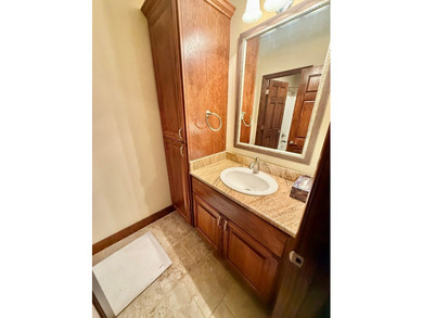 Stunning 2,675 sf 3BR or 4BR/2.5BA Golf Course Paradise! Wake up on Rayburn Country Club in Texas - for sale on GolfHomes.com, golf home, golf lot