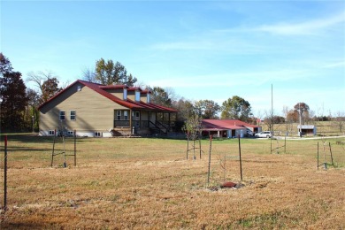 Spacious 3,200 m/l sqft custom built home sitting on 16.79 m/l on Mark Twain Country Club in Missouri - for sale on GolfHomes.com, golf home, golf lot