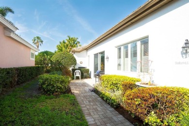 Under contract-accepting backup offers. Opportunity is knocking! on Rosedale Golf and Tennis Club in Florida - for sale on GolfHomes.com, golf home, golf lot