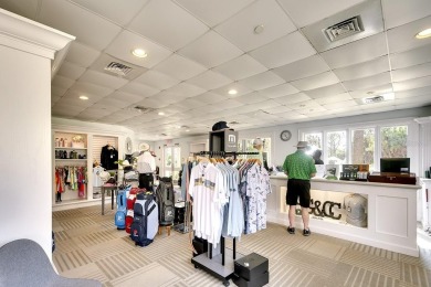 Under contract-accepting backup offers. Opportunity is knocking! on Rosedale Golf and Tennis Club in Florida - for sale on GolfHomes.com, golf home, golf lot