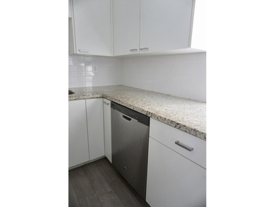 Welcome to this fully updated, Corner Unit ~ ground-floor on Kings Point Golf -Flanders Way in Florida - for sale on GolfHomes.com, golf home, golf lot