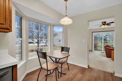 Welcome to this pristine ranch end-unit located in a on The Links at Carillon in Illinois - for sale on GolfHomes.com, golf home, golf lot