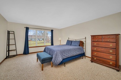 Welcome to this pristine ranch end-unit located in a on The Links at Carillon in Illinois - for sale on GolfHomes.com, golf home, golf lot