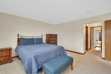 Welcome to this pristine ranch end-unit located in a on The Links at Carillon in Illinois - for sale on GolfHomes.com, golf home, golf lot