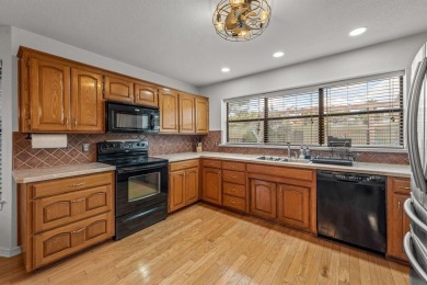 FINALLY! A charming home, well maintained, move-in ready, on the on Pecan Plantation Country Club in Texas - for sale on GolfHomes.com, golf home, golf lot