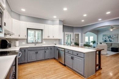 312 Atlanta Place | Tara Neighborhood | Savannah Lakes Village

 on Monticello Golf Club At Savannah Lakes in South Carolina - for sale on GolfHomes.com, golf home, golf lot