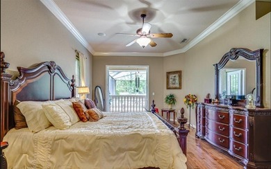 WELCOME TO YOUR BEAUTIFUL POOL HOME!! THIS STUNNING 3,000+ sq on Silverthorn Country Club in Florida - for sale on GolfHomes.com, golf home, golf lot