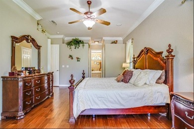 WELCOME TO YOUR BEAUTIFUL POOL HOME!! THIS STUNNING 3,000+ sq on Silverthorn Country Club in Florida - for sale on GolfHomes.com, golf home, golf lot