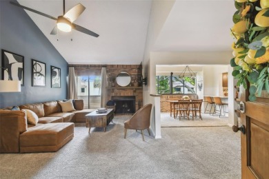 Beautifully Renovated 2-Bedroom Condo in Carrollwood's Pine Lake on Emerald Greens Golf Resort and Country Club in Florida - for sale on GolfHomes.com, golf home, golf lot