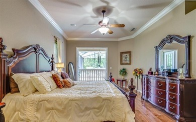 WELCOME TO YOUR BEAUTIFUL POOL HOME!! THIS STUNNING 3,000+ sq on Silverthorn Country Club in Florida - for sale on GolfHomes.com, golf home, golf lot