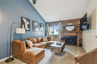 Beautifully Renovated 2-Bedroom Condo in Carrollwood's Pine Lake on Emerald Greens Golf Resort and Country Club in Florida - for sale on GolfHomes.com, golf home, golf lot