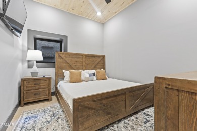 This newly constructed 2,300+ sqft cabin blends sleek modern on Sevierville Golf Club in Tennessee - for sale on GolfHomes.com, golf home, golf lot