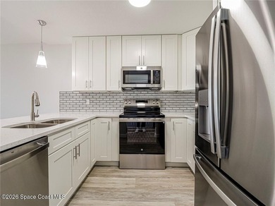 Scenic golf course views, completely remodeled. NEW: ceiling on Vista Plantation Golf Club in Florida - for sale on GolfHomes.com, golf home, golf lot