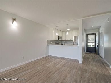 Scenic golf course views, completely remodeled. NEW: ceiling on Vista Plantation Golf Club in Florida - for sale on GolfHomes.com, golf home, golf lot