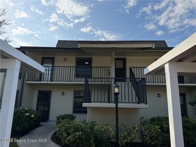 Scenic golf course views, completely remodeled. NEW: ceiling on Vista Plantation Golf Club in Florida - for sale on GolfHomes.com, golf home, golf lot