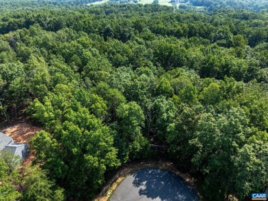 Shenandoah Crossing, Lake Izac. Discover resort-style living in on Shenandoah Crossing in Virginia - for sale on GolfHomes.com, golf home, golf lot