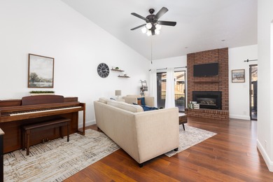 Charming and cozy, this end-unit home is a rare find in the on Bloomington Country Club in Utah - for sale on GolfHomes.com, golf home, golf lot