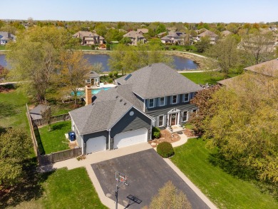 Discover elegance and the perfect home for entertaining in this on Boulder Ridge Country Club in Illinois - for sale on GolfHomes.com, golf home, golf lot