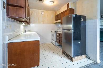 Fantastic Opportunity! Super affordable 1BR/1BA end unit in on Greenbriar Woodlands in New Jersey - for sale on GolfHomes.com, golf home, golf lot