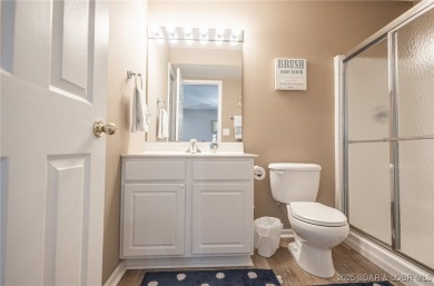 Turn-key and ready to go! This well appointed 2 bed/2bath on The Club At Old Kinderhook in Missouri - for sale on GolfHomes.com, golf home, golf lot