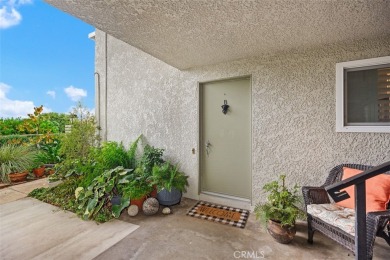 This Beautiful home is in the prestigious 55+ Active Senior on Leisure Village Par 3 Golf Course in California - for sale on GolfHomes.com, golf home, golf lot