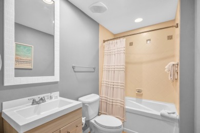 Discover your ideal retreat in this delightful 1-bedroom on Sandestin Golf and Beach Resort - The Links in Florida - for sale on GolfHomes.com, golf home, golf lot