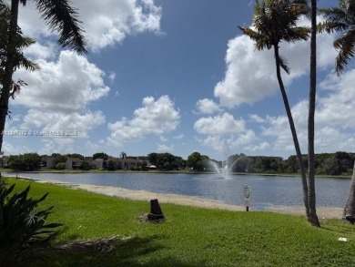 Welcome to this beautifully maintained 2-bedroom, 2-bathroom on Fontainebleau Golf Course in Florida - for sale on GolfHomes.com, golf home, golf lot