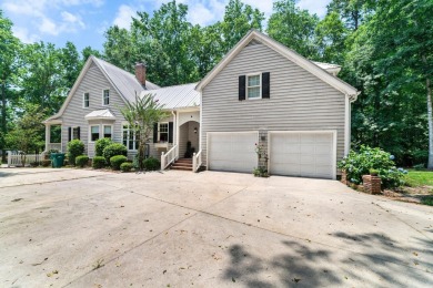 Fully updated custom home located in Orangeburg's coveted on Orangeburg Country Club in South Carolina - for sale on GolfHomes.com, golf home, golf lot