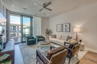 Fabulous 3 bedroom and 2 bath condo located in the Waters in on Horseshoe Bay Private Golf Course in Texas - for sale on GolfHomes.com, golf home, golf lot