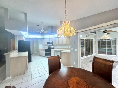 Immaculate 3BR/2.5BA Pool Home in Sugar Mill Woods Oak Village on Sugarmill Woods Golf and Country Club in Florida - for sale on GolfHomes.com, golf home, golf lot