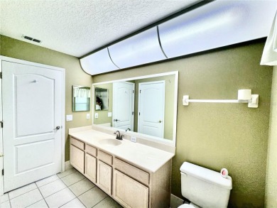 Immaculate 3BR/2.5BA Pool Home in Sugar Mill Woods Oak Village on Sugarmill Woods Golf and Country Club in Florida - for sale on GolfHomes.com, golf home, golf lot