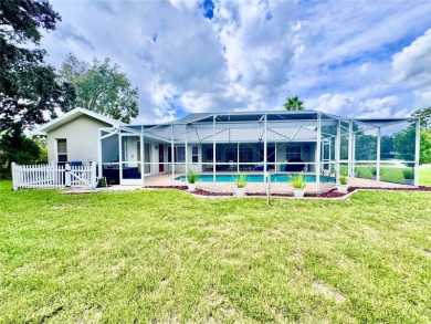 Immaculate 3BR/2.5BA Pool Home in Sugar Mill Woods Oak Village
 on Sugarmill Woods Golf and Country Club in Florida - for sale on GolfHomes.com, golf home, golf lot