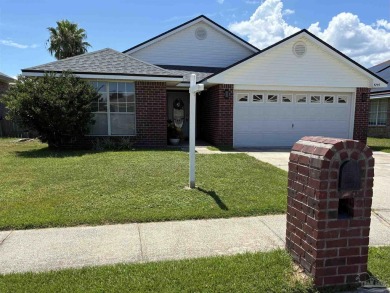 Desirable Victorian Village, immaculate updated-remodeled home on Tiger Point Golf and Country Club in Florida - for sale on GolfHomes.com, golf home, golf lot